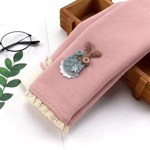 Girls' fleece-lined Leggings Autumn and Winter Children's Warm Outer Wearing Western Style Baby One-piece Fleece Cartoon Warm Pants Spring