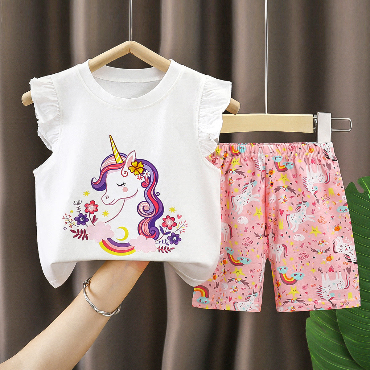 Girls Short-sleeved suit Cotton Summer New Girl Flying-sleeved Shorts Two-piece Set European and American Style Baby Summer Children's Wear Clothes Sets